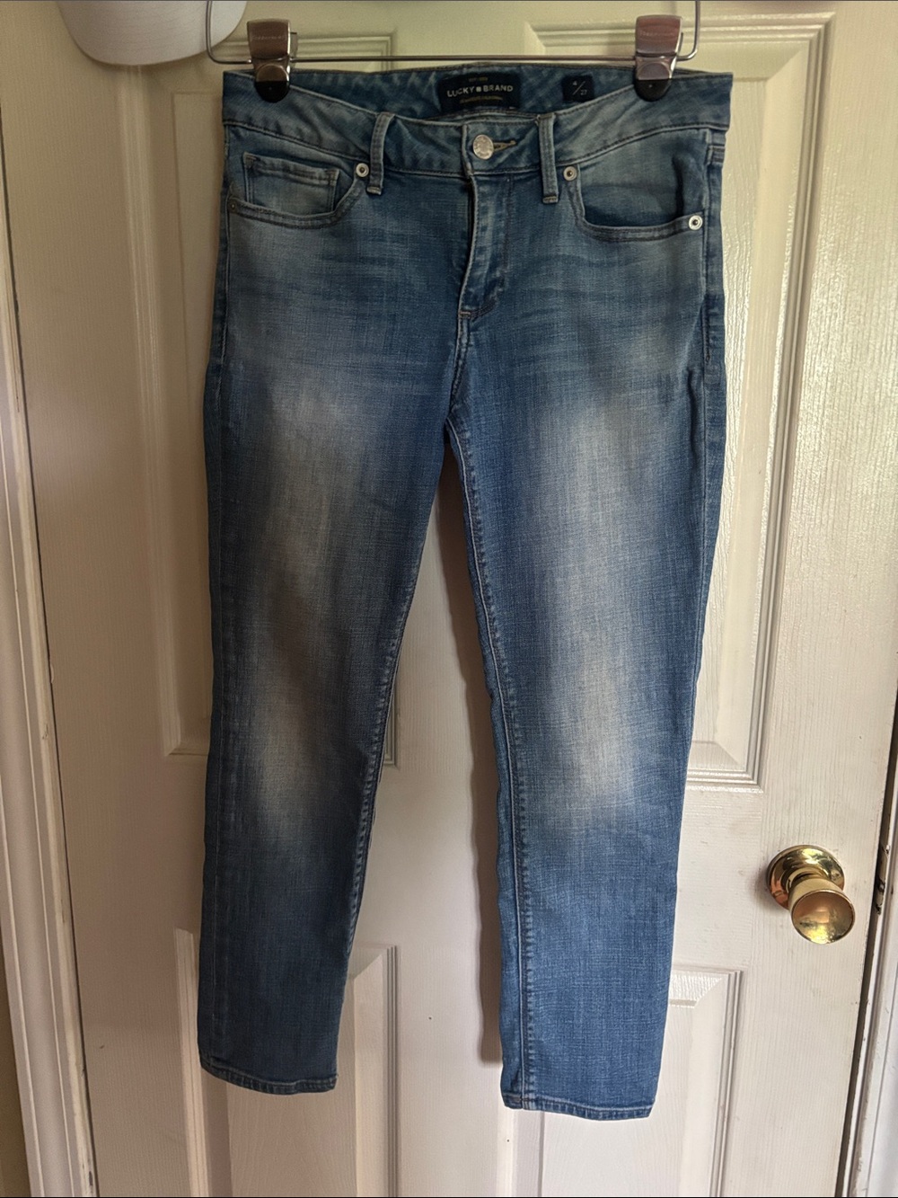 Lucky Brand Women's Light Blue capri Jeans